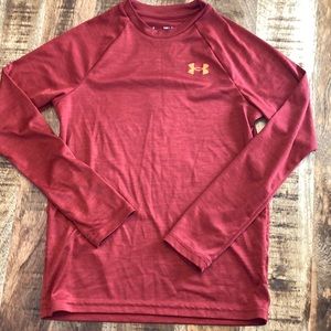Boys Under Armour Long Sleeve T Shirt Size Youth Medium